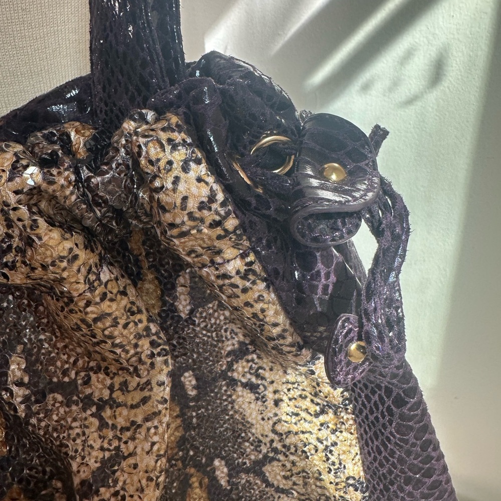 Purple | Gold Snakeskin Shoulder Bag - Picture 4 of 9